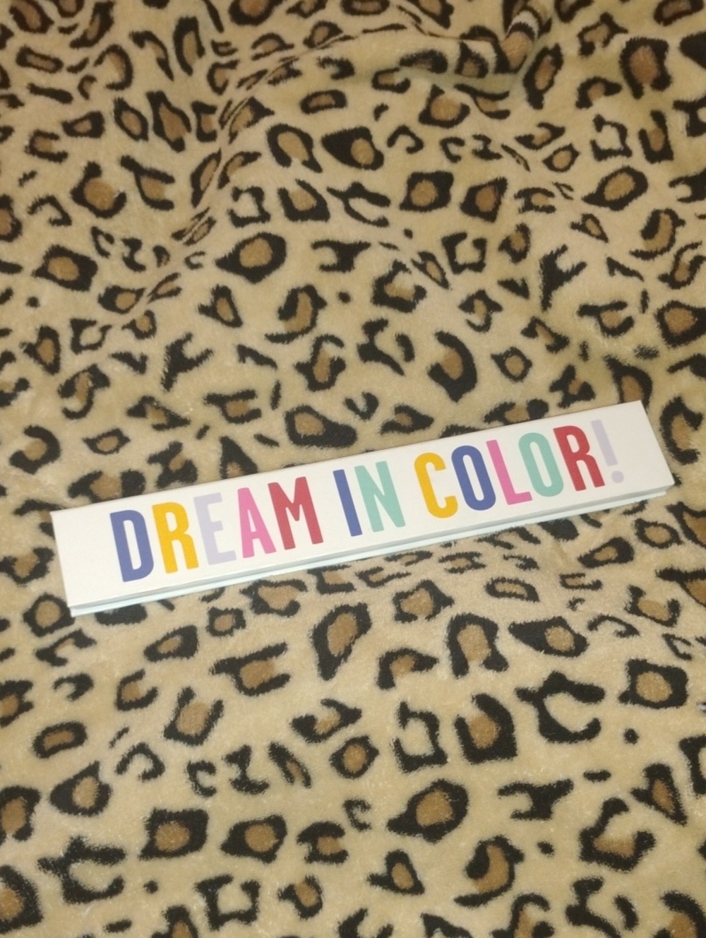Avon Dream In Color Eyeshadow Palette - Multicolor With Free Brush